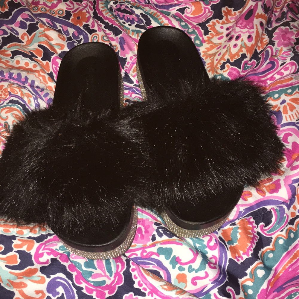 PRIMA Black Fluffy (rhinestone) silver